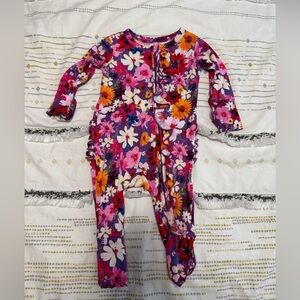 Gigi and Max - Kaia Ruffle Zip